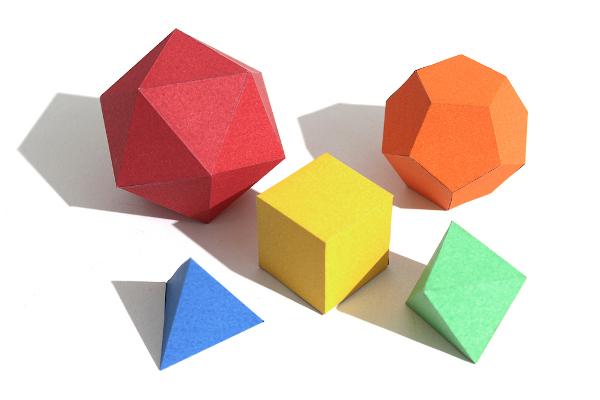 Polyhedra: hvad de er, elementer, egenskaber