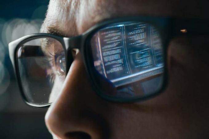 Study reveals that smart glasses can generate a 'power imbalance'; look!