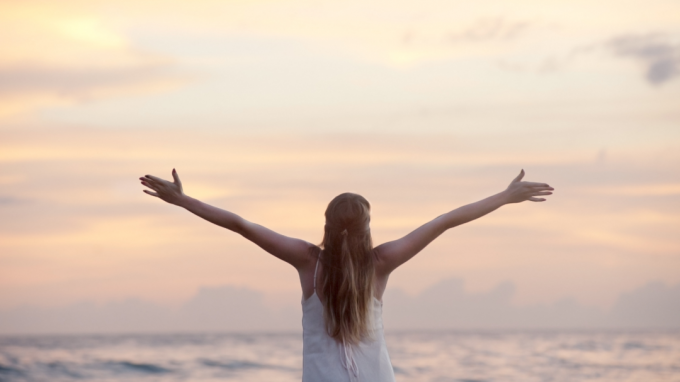 Positiv psykologi: 7 trinn for å finne ekte lykke