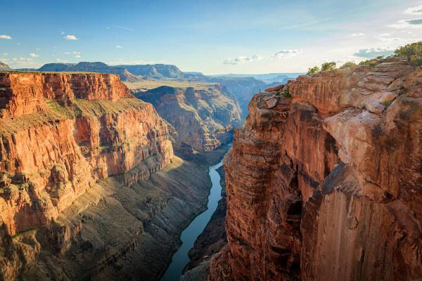Grand Canyon, Arizona, Yhdysvallat. Esimerkki juoksevasta eroosiosta.