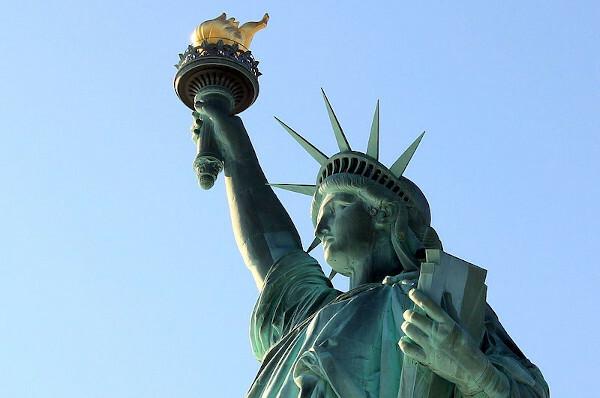 פסל החירות: היסטוריה ומשמעות