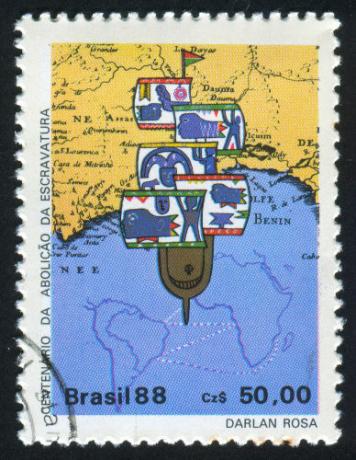 Brazylijski znaczek przedstawiający trasy, którymi przemierzały statki z niewolnikami, by sprowadzić zniewolonych Afrykanów do Brazylii.[1]
