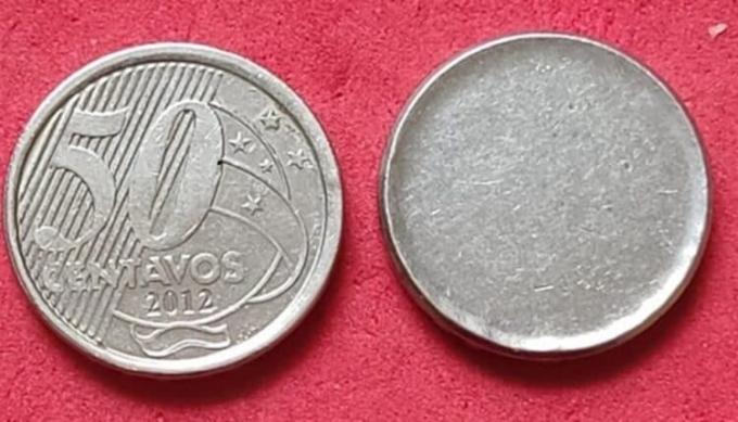Загляните в свой кошелек: ЭТА монета стоимостью 0,50 реала может стоить в 300 раз дороже!