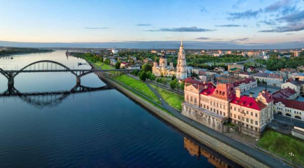 Řeka Volga je s délkou 3688 km nejdelší řekou na evropském kontinentu. 