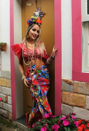 Karnawałowy kostium Carmen Miranda
