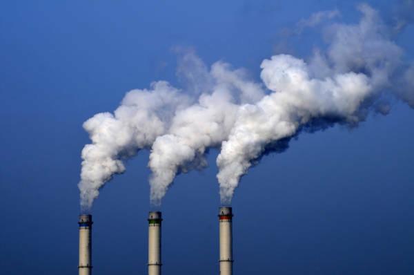 Glavni cilj Kjotskega protokola je zmanjšanje emisij toplogrednih plinov.