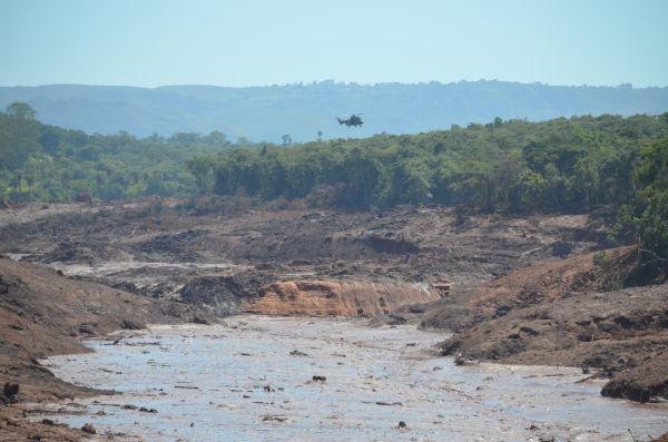 Forstyrrelse av haledammen i Brumadinho, Minas Gerais. (Bildekreditt: Brannvesenet til Minas Gerais.)