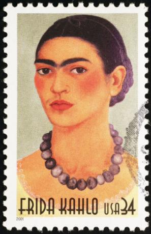 Frida Kahlo is an example of a woman who struggled against the gender injustices of her time, questioning the moral norms of the society in which she was inserted.