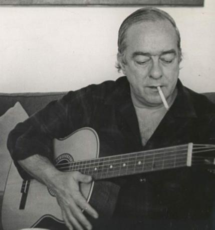 Vinicius de Moraes komponerede flere MPB-sange. [2]