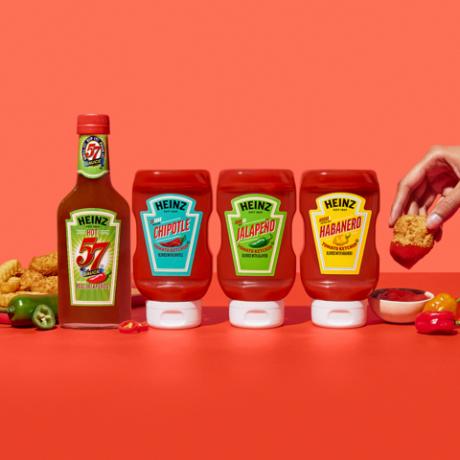 Heinz tillkännager 4 nya kryddiga ketchupsmaker