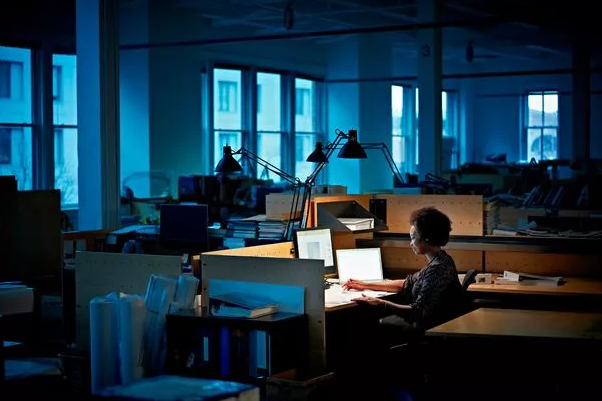 Il lavoro notturno ha un impatto allarmante sulla salute cognitiva e fisica, affermano gli scienziati