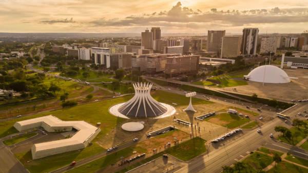 Brasília is momenteel de hoofdstad van Brazilië en zetel van de regering van het Federaal District.