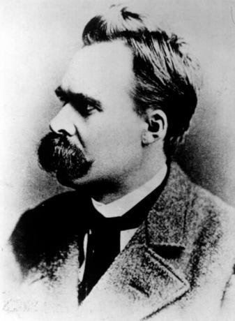 Nietzsche adalah seorang kritikus moral Kristen dan filsafat moral.