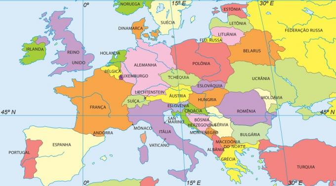Europe: all about, geographic aspects and map