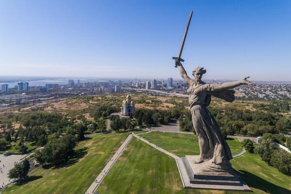 Monumento alla “Madre Patria”, un omaggio ai membri dell'Armata Rossa morti nella battaglia di Stalingrado.