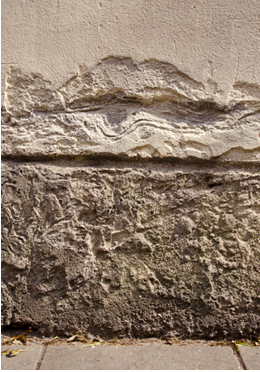 Armirani beton, ki je povzročil kemično korozijo zaradi onesnaževal