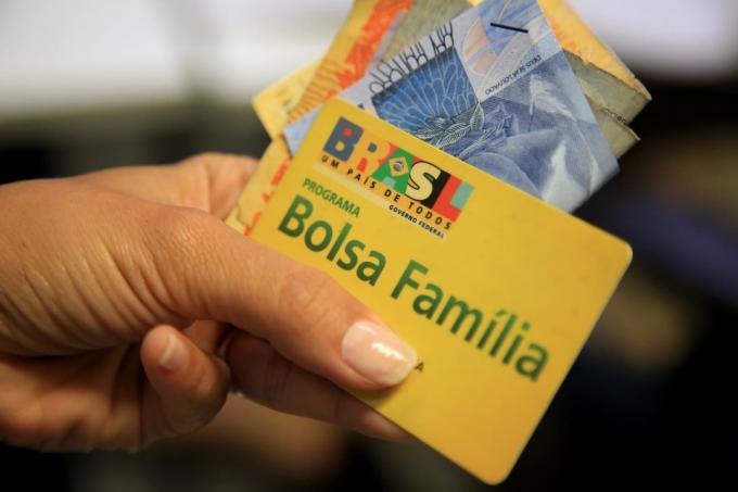 Gas Aid ja Bolsa Família septembri eest hakatakse maksma sel esmaspäeval (18); kontrollige välja