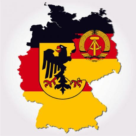 Efter andra världskriget delades Tyskland upp i RFA (vänster) och DDR (höger).