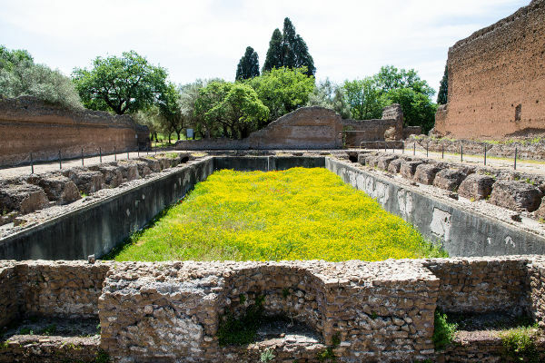 V stoletju II a. Ç. Rimski kmetje so izgubili zemljo zaradi velikih posestnikov.