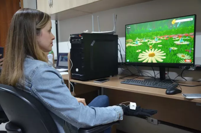ブラジルの大学がパーキンソン病の治療に役立つゲームを開発