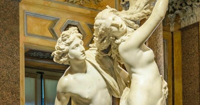 Staty av Apollo och Daphne