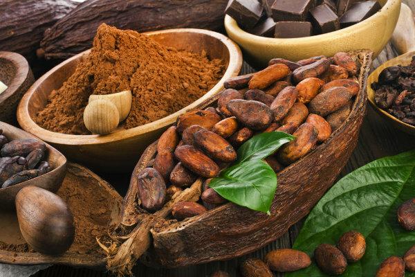 Kakao: egenskaber, fordele, anvendelser
