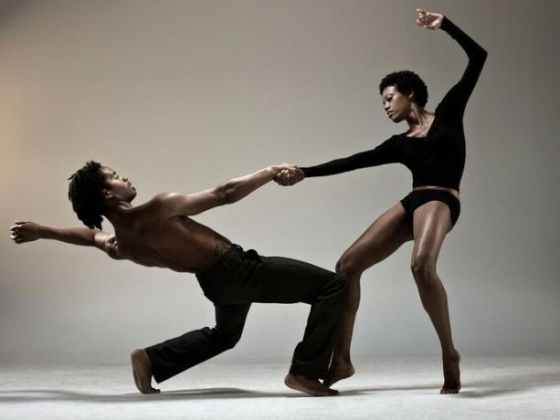 Vad är modern dans och dess egenskaper