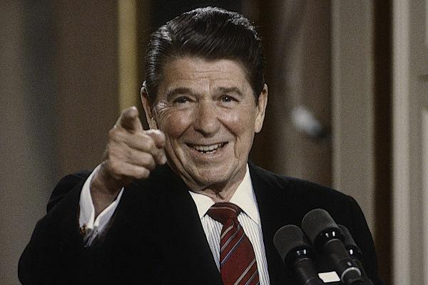 Ronaldas Reaganas: profesinis, asmeninis gyvenimas ir mirtis