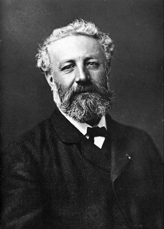 Jules Verne photographed by Nadar (1820-1910).