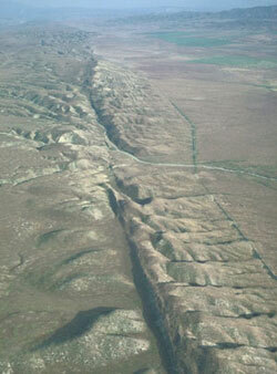 San Andreas Fault, Statele Unite, vedere aeriană. Imagine lansată de NASA