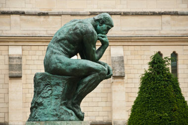 “The Thinker” โดย Rodin เผยแพร่สู่สาธารณะในปี 1888