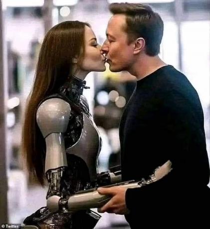 Elon Musk og robotten: et usædvanligt kys, der efterlod internettet i chok