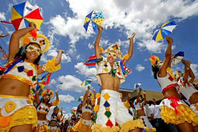 رقصات شعبية برازيلية - فريفو