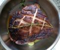 وصفة عيد الميلاد: عرقوب لحم الخنزير مع صلصة البرقوق