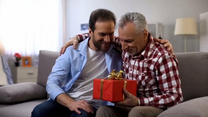 Father's Day: the ideal gift according to your father's zodiac sign