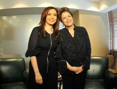 Cristina Kirchner dan Dilma Rousseff adalah contoh pemimpin perempuan di Amerika Selatan