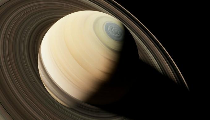 Saturn: hvordan planeten er og dens karakteristika