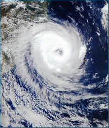 Typhoon a hurikán. Aspekty tajfunu a hurikánu