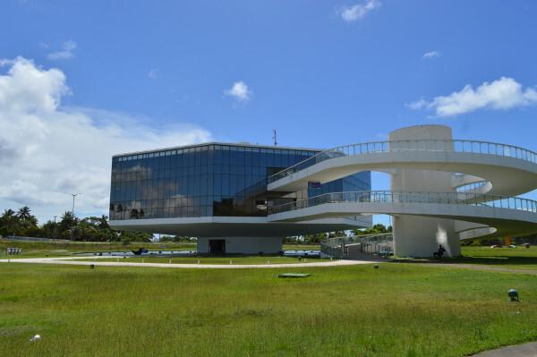 Pohled na nádraží Cabo Branco v João Pessoa. [2] 