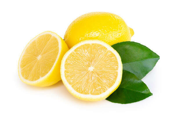 Citroen is een vrucht van de citroenboom.