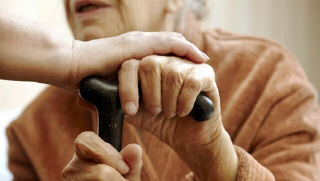 Wie viel verdient ein Senior Caregiver? Gehalt und Zuschreibungen