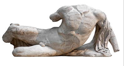 Статуя, представляваща мъжко тяло