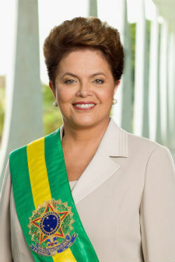 Dilma Rousseff: utdannelse, karriere og beskyldning