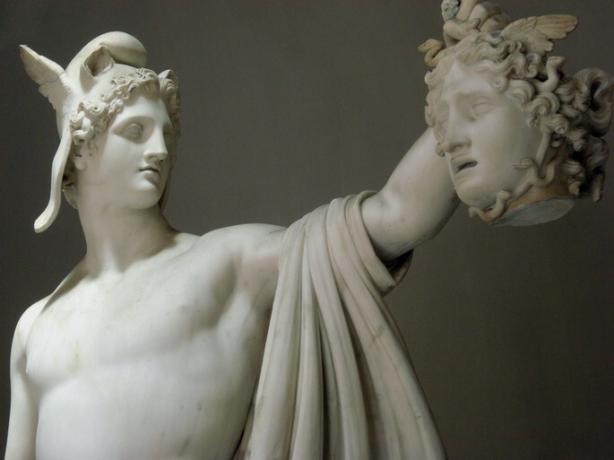 The Myth of Perseus in Greek Mythology