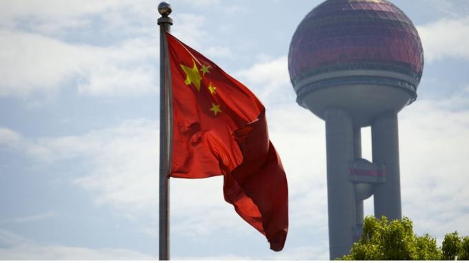 الصين تعلن عن تطوير تكنولوجيا الليزر "بقوة لا نهائية" ؛ يفهم