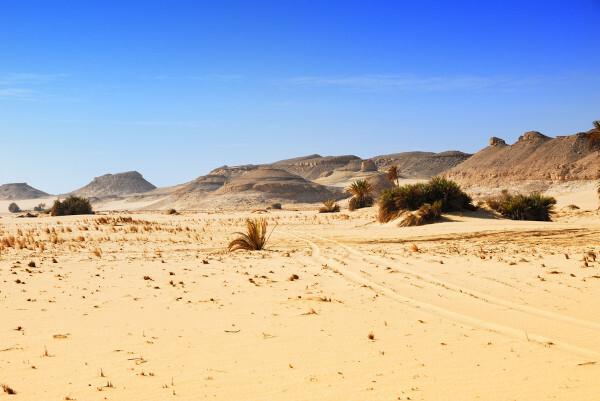 Bilde av en egyptisk del av Sahara-ørkenen.