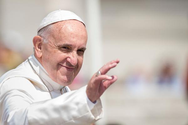 האפיפיור בנדיקטוס ה-16: ביוגרפיה, מוצא, התפטרות, מוות